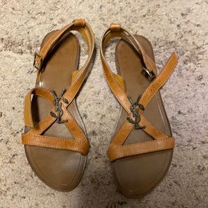 Gorgeous YSL Yves saint laurent sandals flat 37.5